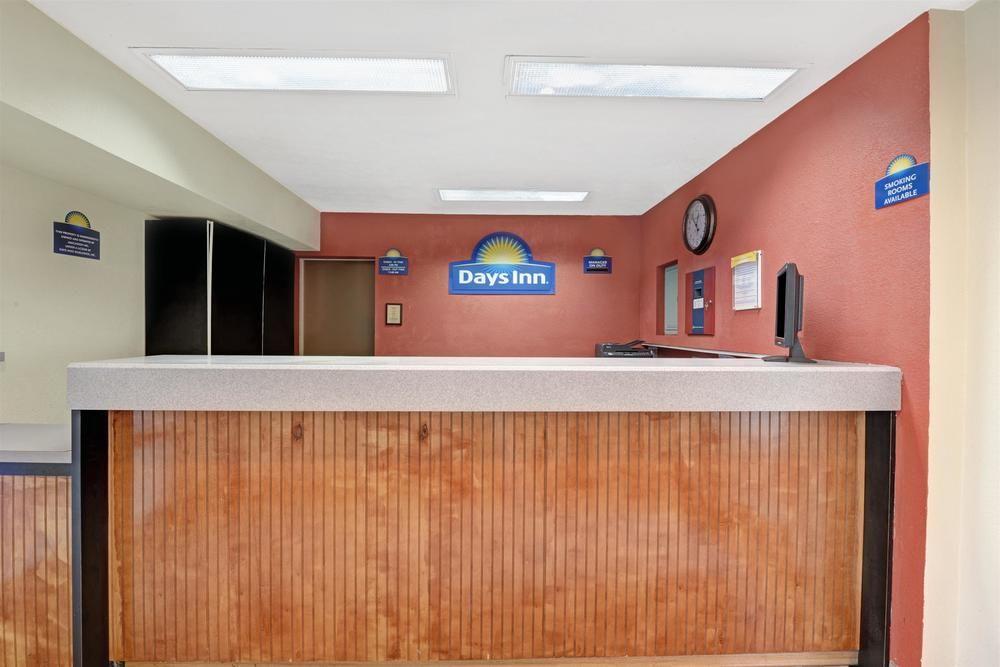 Days Inn By Wyndham Willoughby/Cleveland Zewnętrze zdjęcie