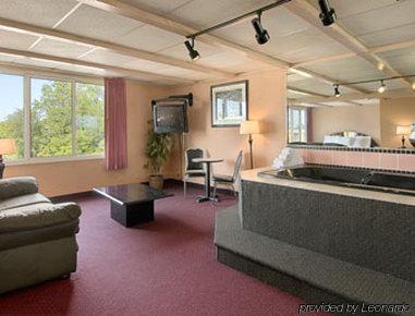 Days Inn By Wyndham Willoughby/Cleveland Pokój zdjęcie